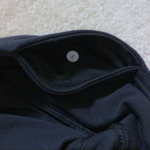 Lululemon Crop leggings - Picture 6 of 8